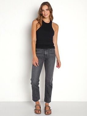 Levi’s Premium Wedgie Straight Jeans Break A Leg Size 28 NWT